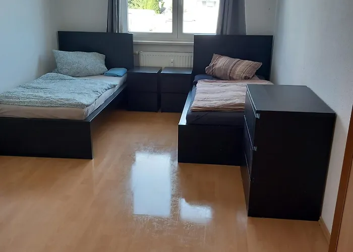 Lägenhet 5 Bett Monteurwohnung In Schoenebeck, Pfaennerstrasse 6a *